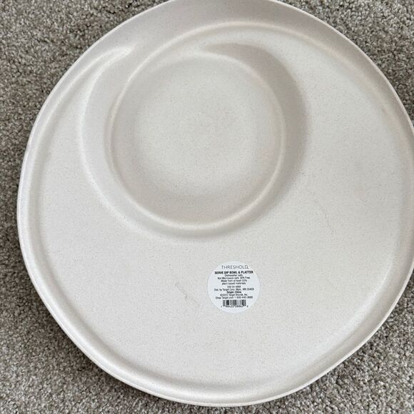 Elegant White plastic Serve Dip Bowl and Platter Threshold - Picture 3 of 4
